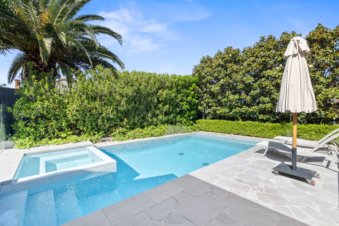 Concrete Pool Bwrm 001